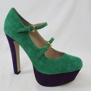 Lori's The Sole of Chicago Knockout Pumps 8M